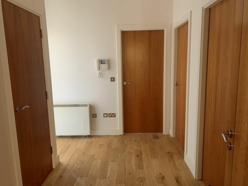 Additional property image - 9 Cavendish Court, Drighlington, Bradford, West Yorkshire, BD11 1DA