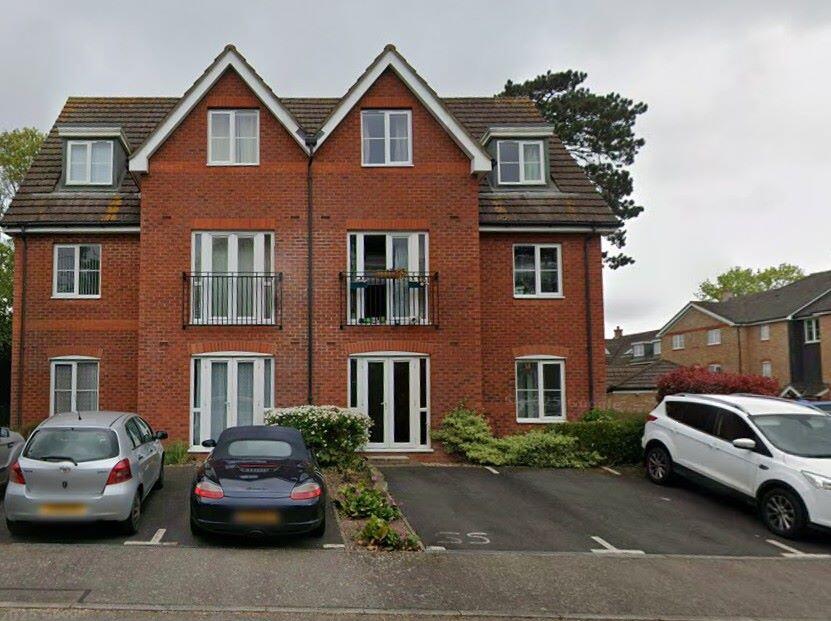 Main image of property: 55 Daneholme Close, Daventry, Northamptonshire, NN11 0PN