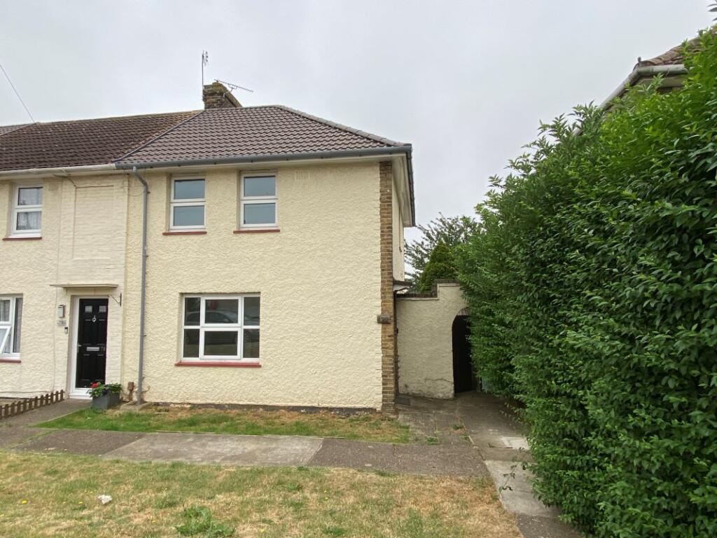 Main image of property: 76 Coldharbour Lane, Kemsley, Sittingbourne, Kent, ME10 2SE