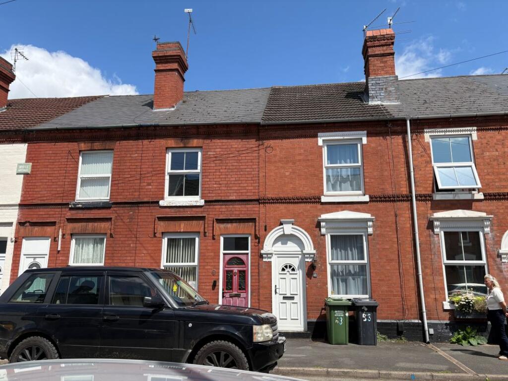 Main image of property: 62 Peel Street, Kidderminster, Worcestershire, DY11 6UQ