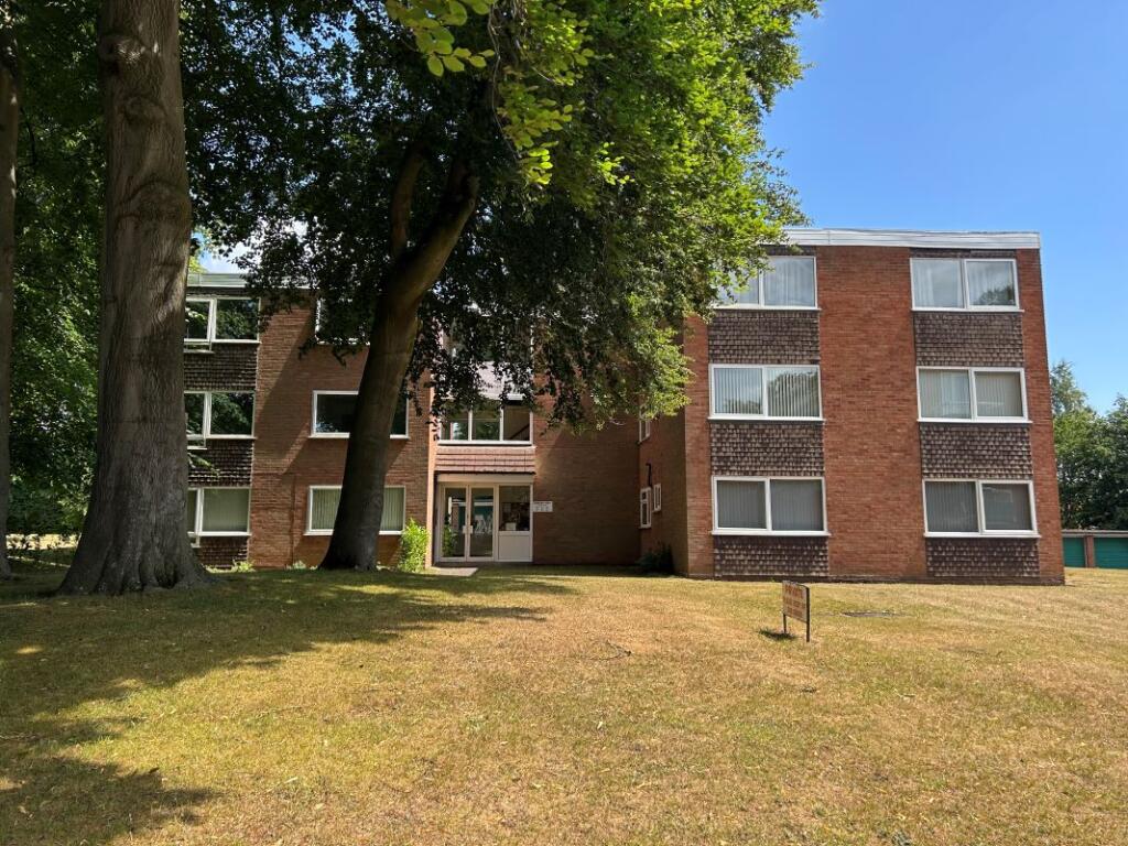 Main image of property: 49 Ambury Way, Birmingham, West Midlands, B43 5JH