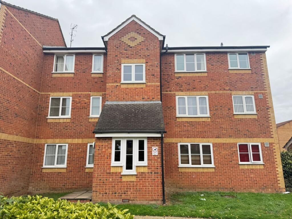 Main image of property: 45 Redford Close, Feltham, Middlesex, TW13 4TB