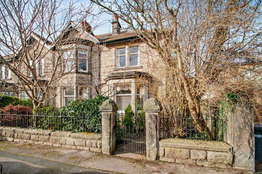 Main image of property: The Grove, Harrogate, HG1 5NN