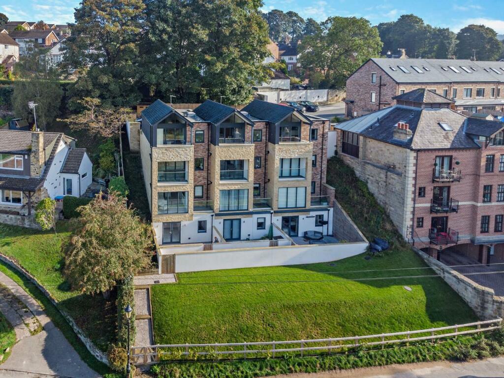 Main image of property: Castle Ings Court, Knaresborough, HG5 8FF