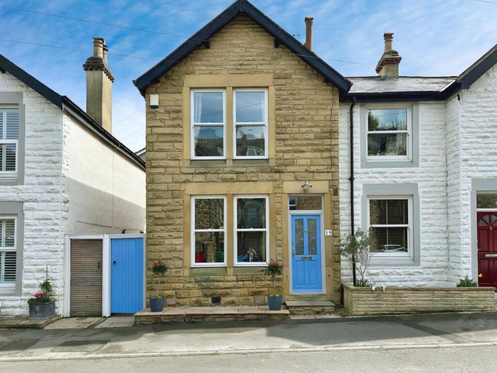 Main image of property: Valley Mount, Harrogate