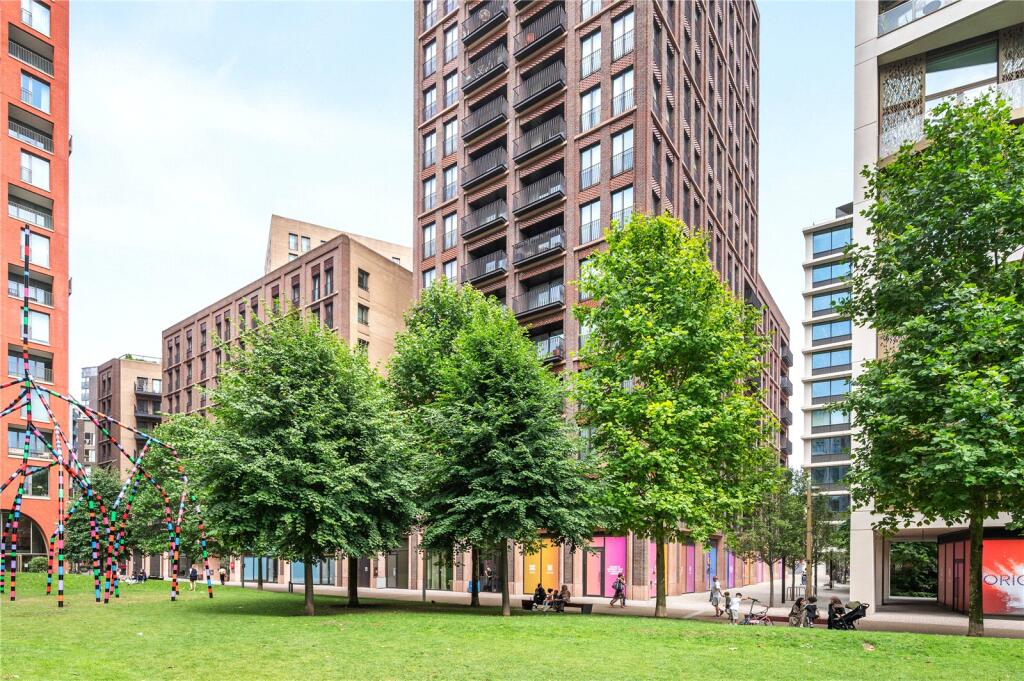 Main image of property: Lewis Cubitt Walk, London, N1C