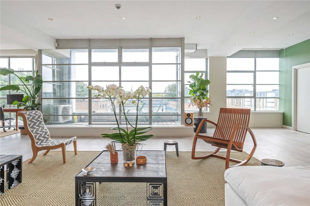 Main image of property: Shepherdess Walk, London, N1