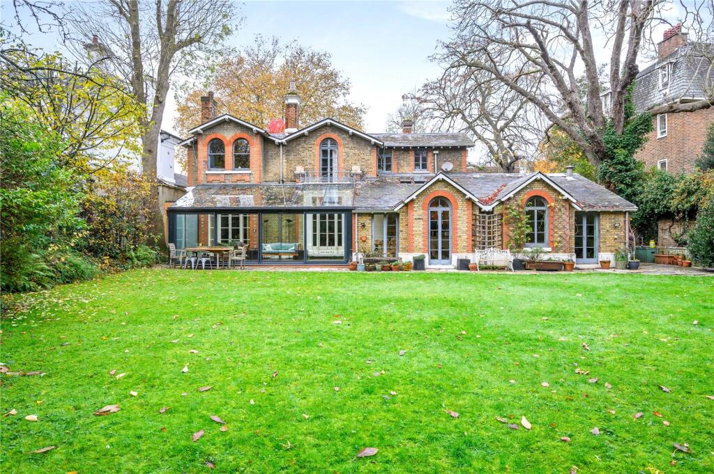 Main image of property: Canonbury Park South, Islington, London, N1