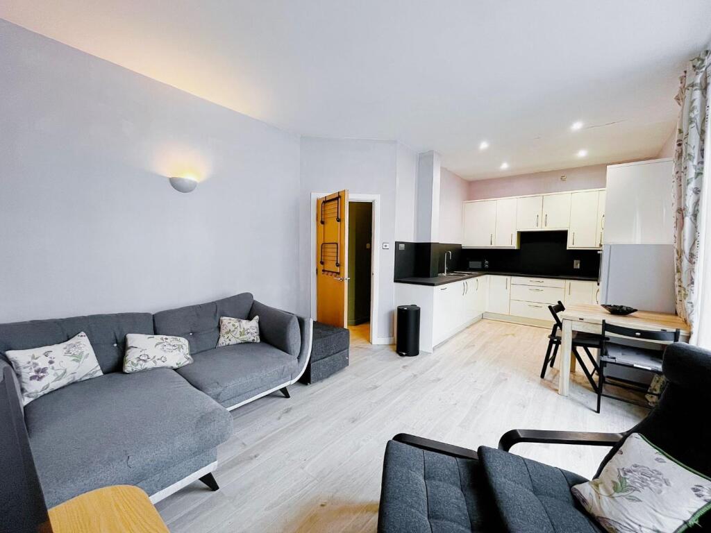 Main image of property: BRITANNIA HOUSE, 16, YORK PLACE