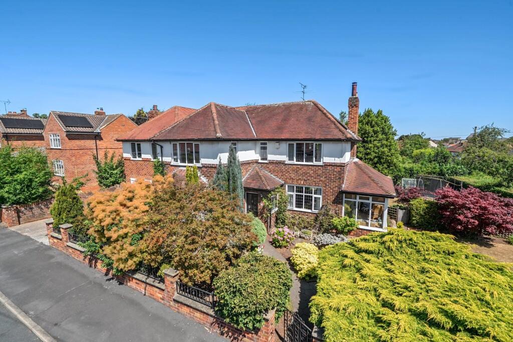 Main image of property: Golf Links Crescent, Tadcaster, North Yorkshire
