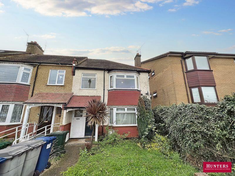 2 bedroom flat for sale in Oakleigh Road North, London, N20