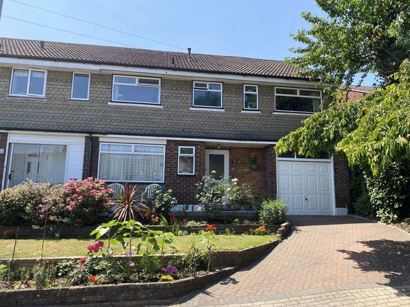 5 bedroom terraced house for sale in Brunswick Park Gardens, New