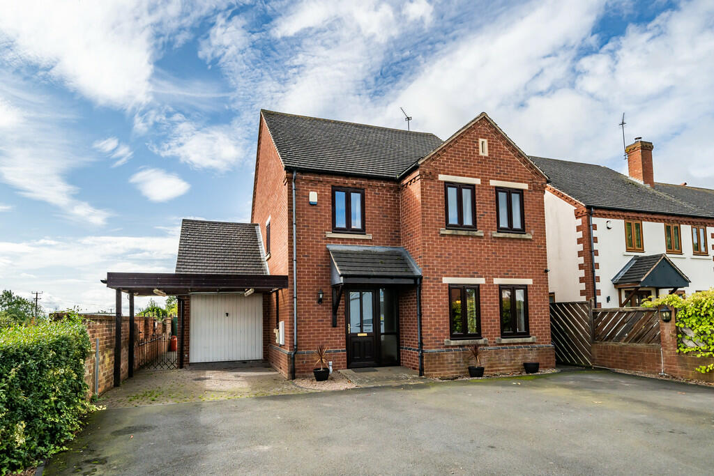 4 bedroom detached house for sale in 1 Abberley View, Callow Hill, Rock