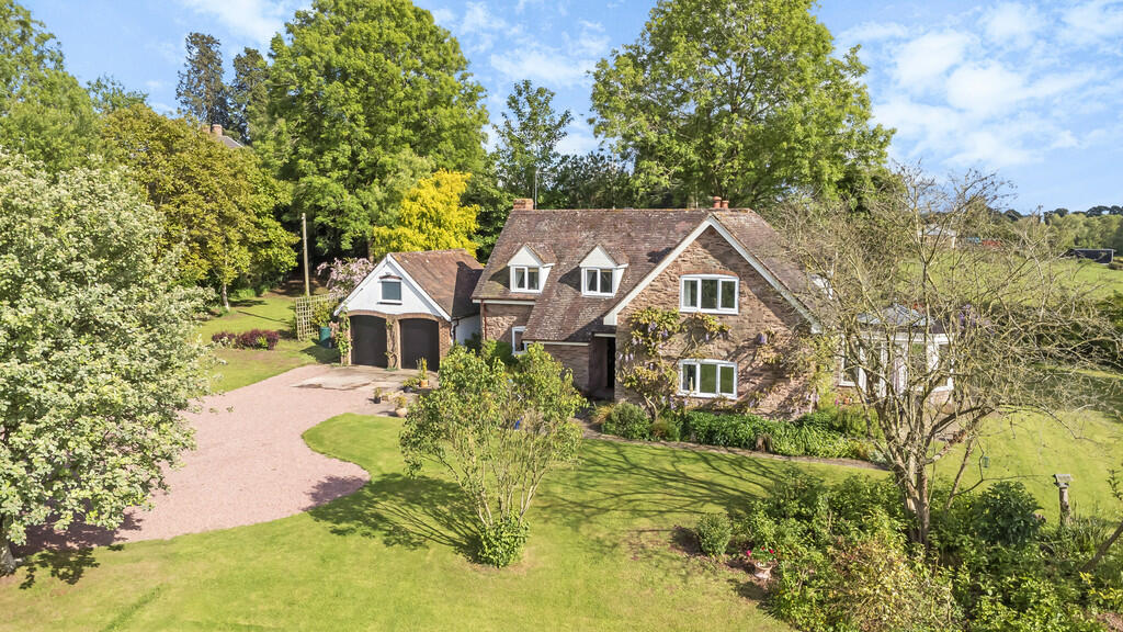 4 bedroom detached house for sale in Meadow Gate Farm, Bromyard, HR7
