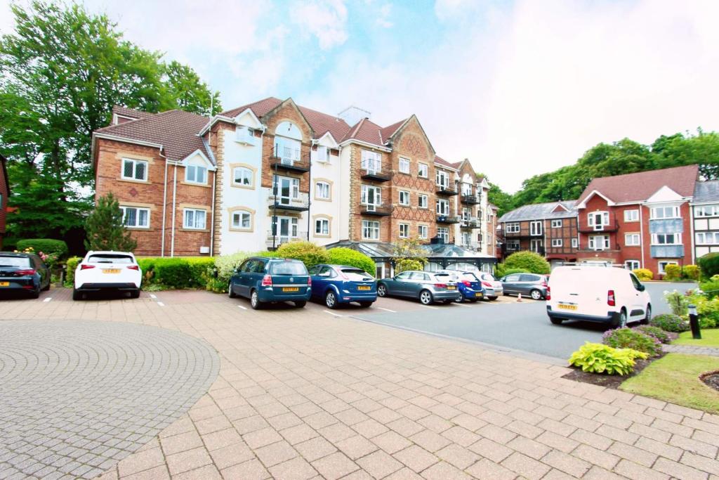 2 bedroom apartment for sale in Pegasus Court, Bury Road, Rochdale, OL11