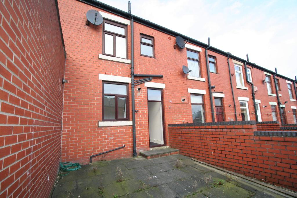 2 bedroom terraced house for sale in Denton Street, Cronkeyshaw