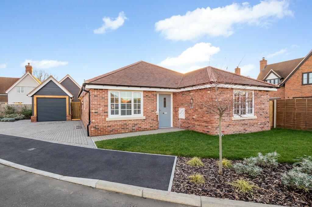 3 bedroom detached bungalow for sale in Assington, Sudbury, Suffolk, CO10