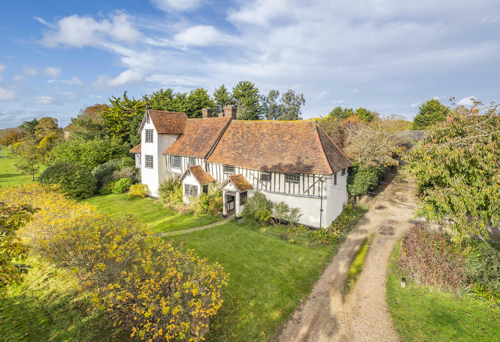 5 bedroom detached house for sale in Newton, Sudbury, Suffolk., CO10