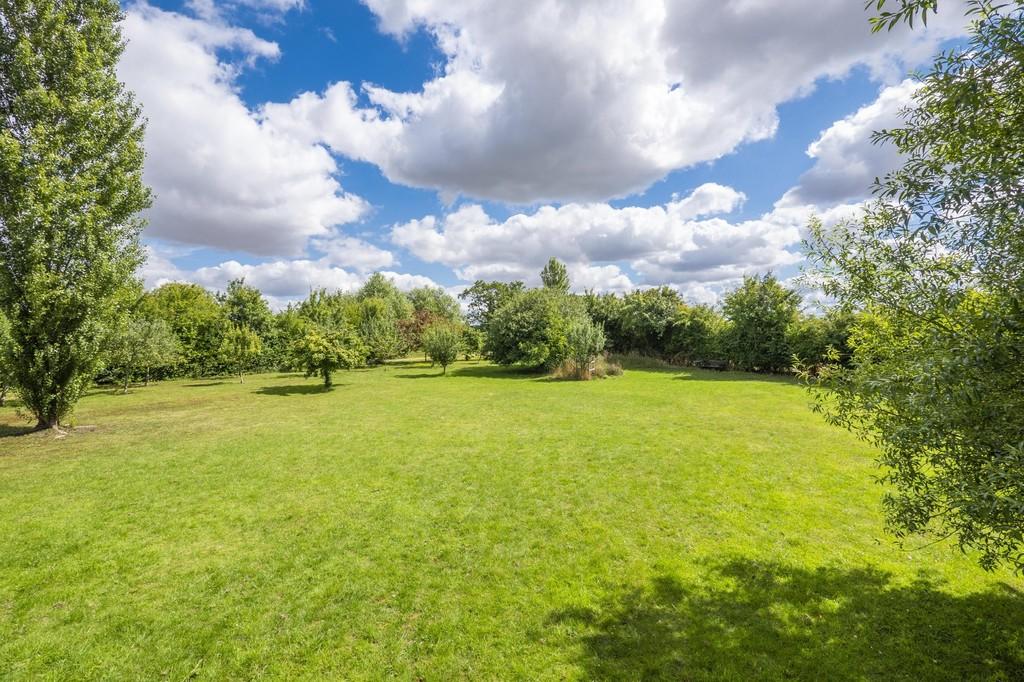 14 bedroom farm house for sale in Edwardstone, Sudbury, Suffolk, CO10