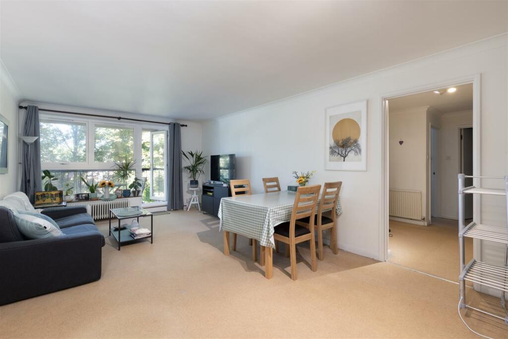 1 bedroom flat for rent in Gipsy Lane, Putney, London, SW15