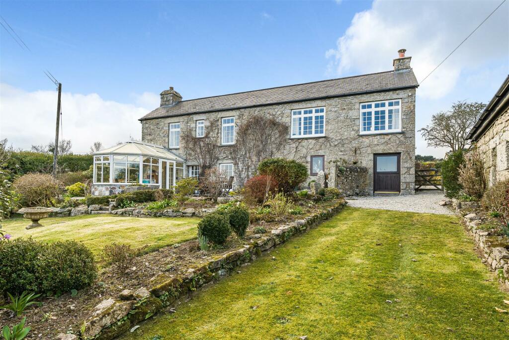 4 bedroom detached house for sale in Tresahor, Constantine, TR11