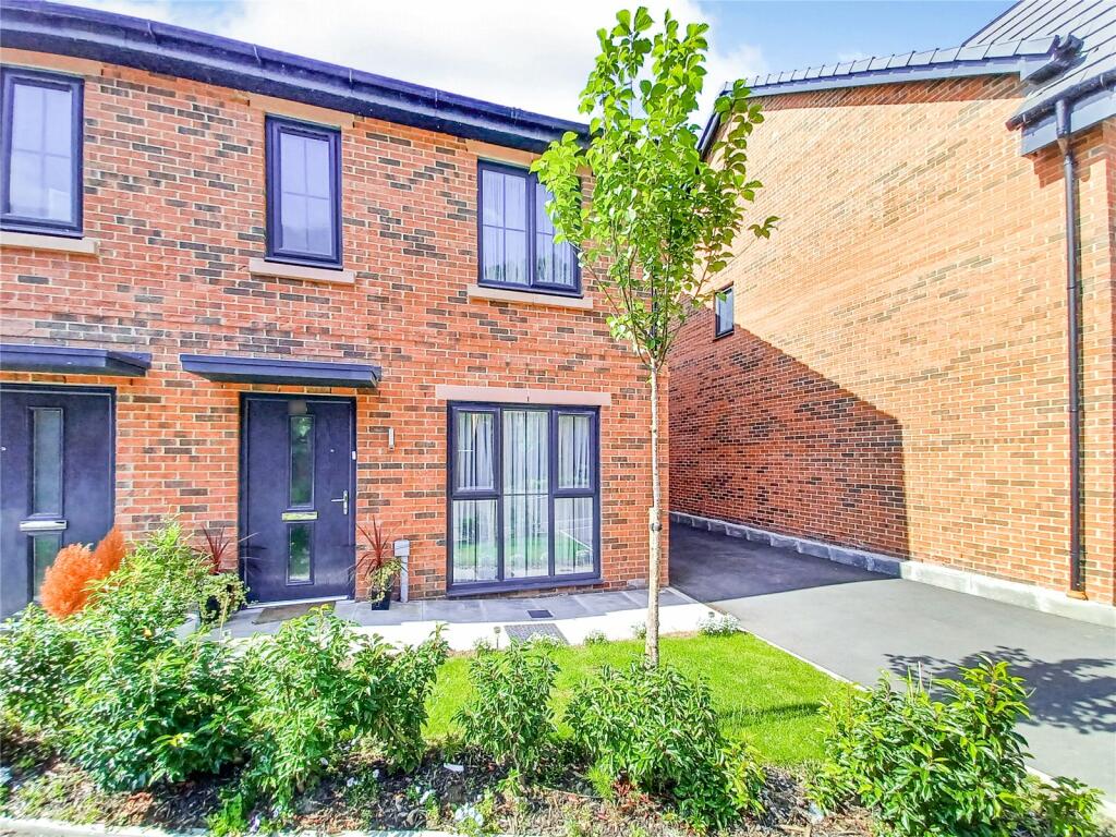 3 bedroom semidetached house for sale in Irwell Drive, Salford, M7