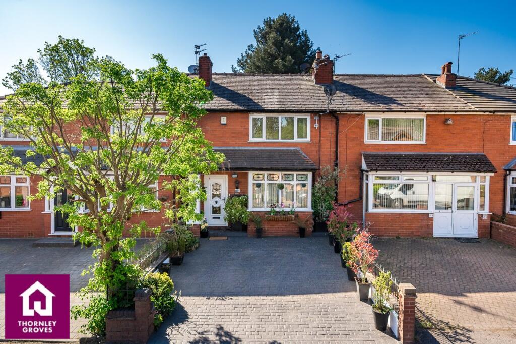 Main image of property: Simister Lane, Prestwich, Manchester, Greater Manchester, M25