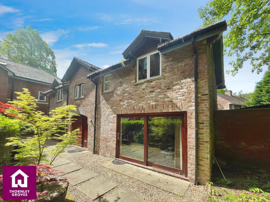 Main image of property: Prestwich Park Road South, Prestwich, Manchester, Greater Manchester, M25