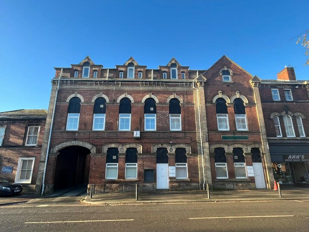 Main image of property: 115 High Street, Clay Cross S45