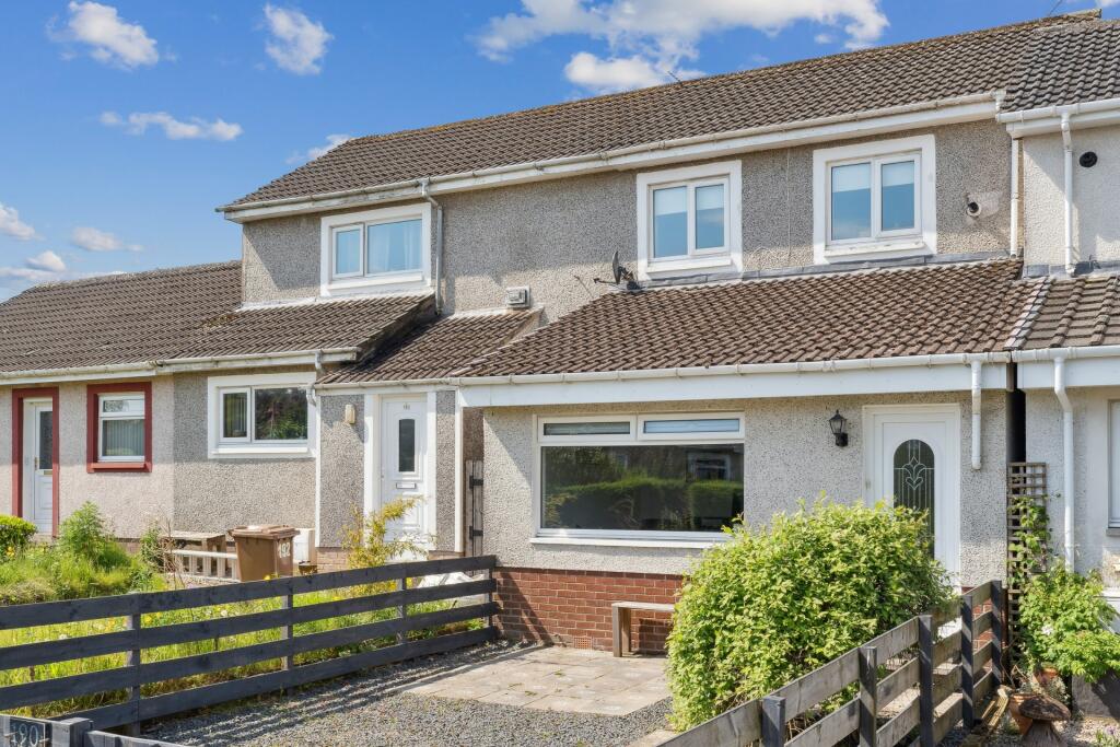 3 bedroom terraced house for sale in Bonnyton Drive, Eaglesham, East