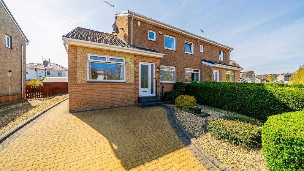 Main image of property: Treeburn Avenue, Giffnock, G46
