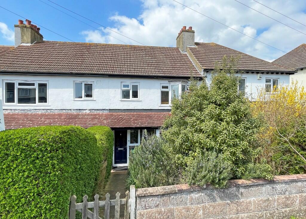 3 bedroom terraced house for sale in Bevendean Crescent BN2 4RE, BN2