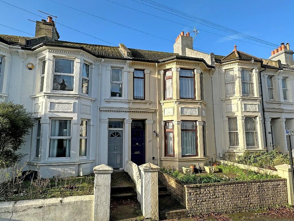 3 bedroom terraced house for sale in Waldegrave Road, BN1