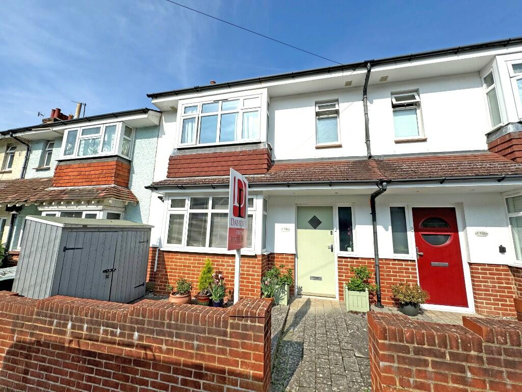 3 bedroom terraced house for sale in Hollingdean Terrace, BN1