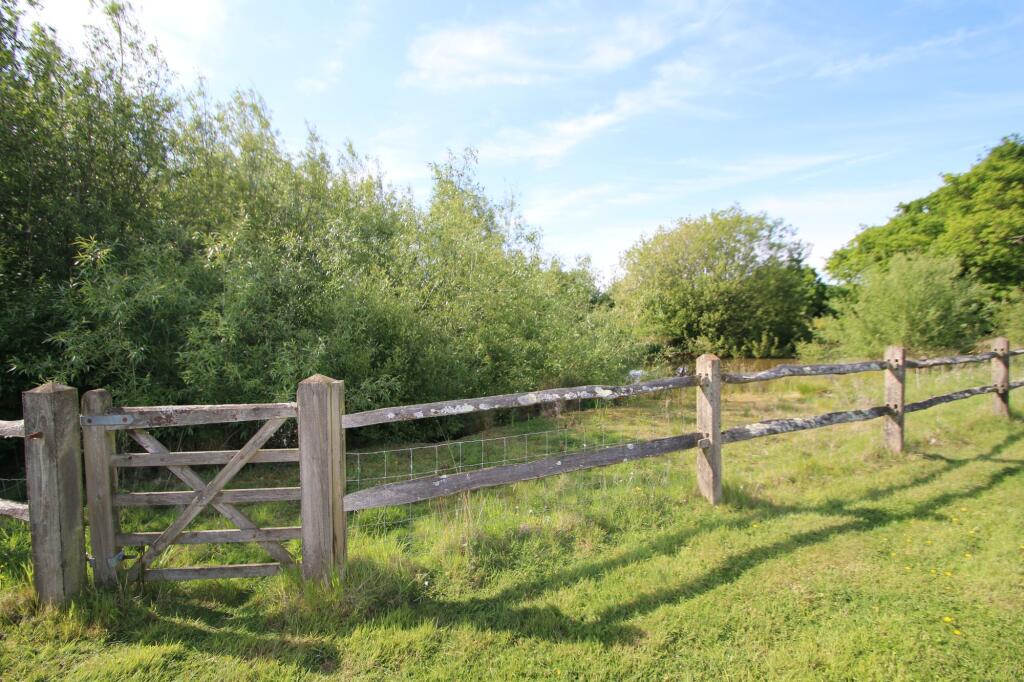 Main image of property: Cuckoo's Pit Lane, Woodchurch, TN26