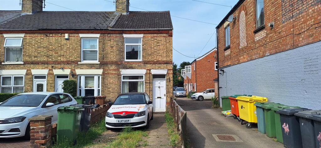 Main image of property: New Road   Woodston