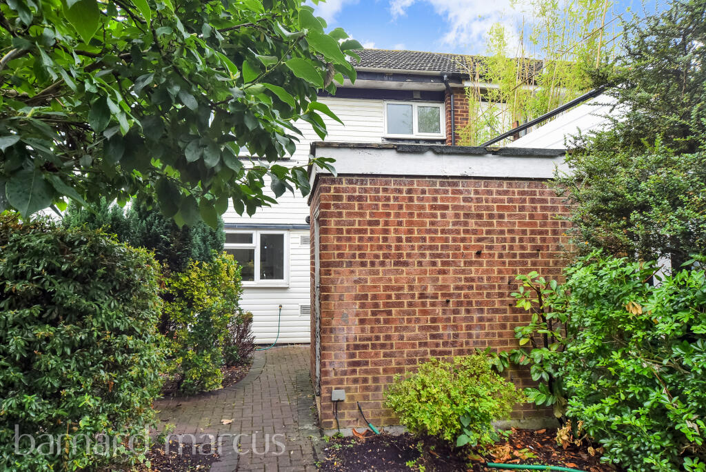 Main image of property: Orlando Gardens, EPSOM