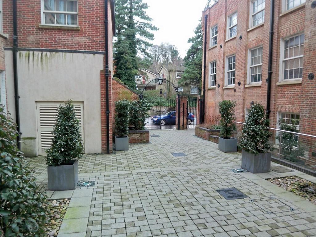 2 bedroom apartment for rent in King Street, Norwich, NR1