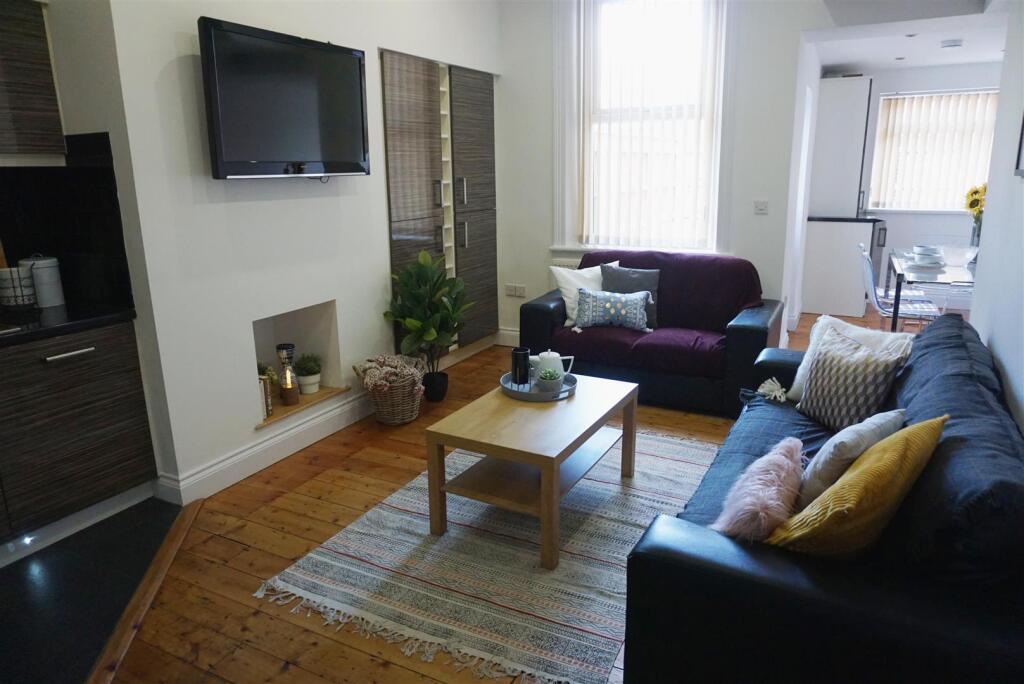 Main image of property: Cardigan Terrace, Heaton