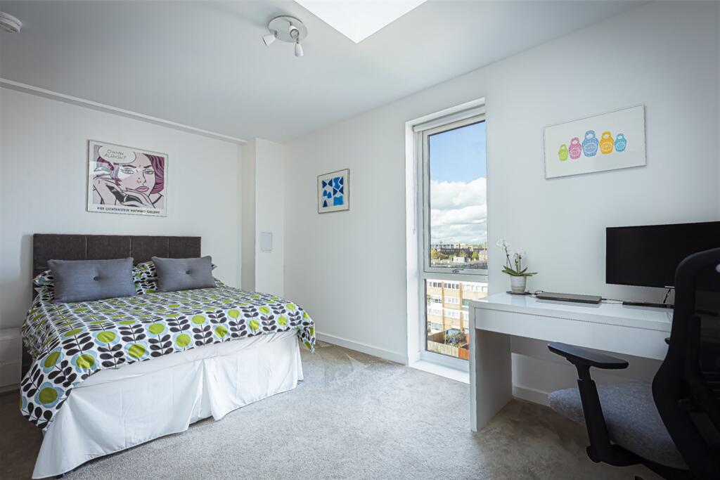 Main image of property:  Rope Court, London E14