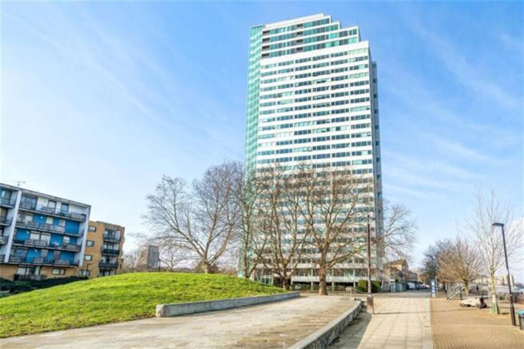 Main image of property: Aragon Tower, Longshore, SE8