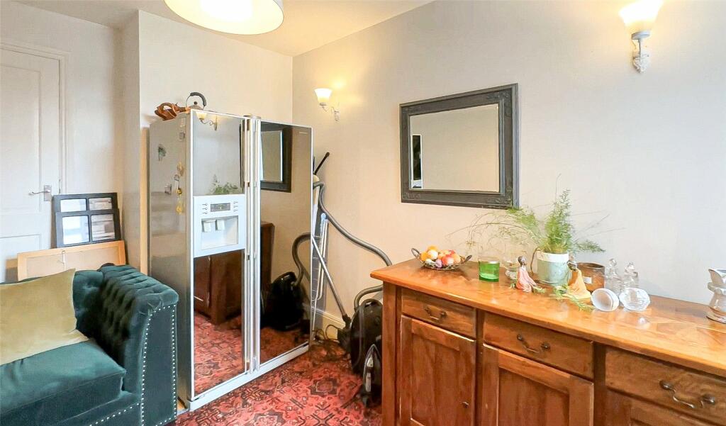 3 bedroom terraced house for sale in Willow Avenue, Edgbaston, West