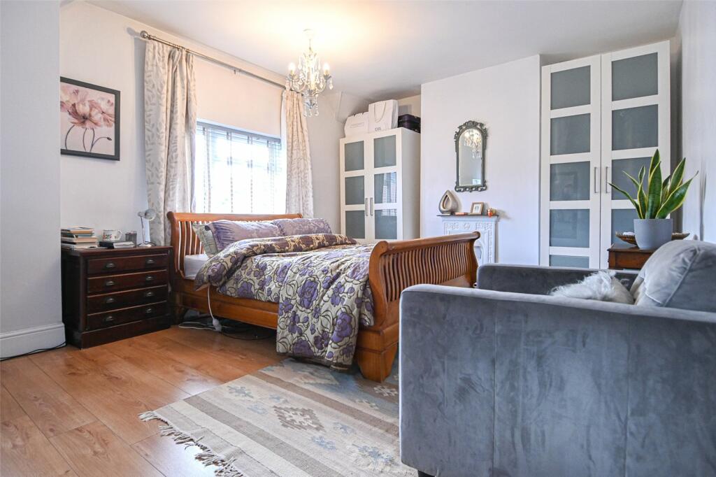 3 bedroom terraced house for sale in Willow Avenue, Edgbaston, West