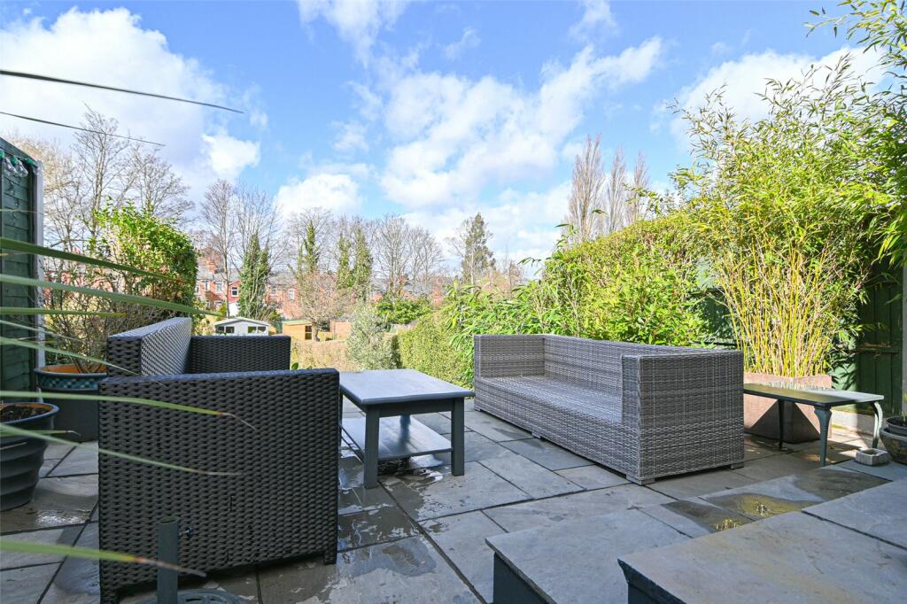 3 bedroom terraced house for sale in Willow Avenue, Edgbaston, West