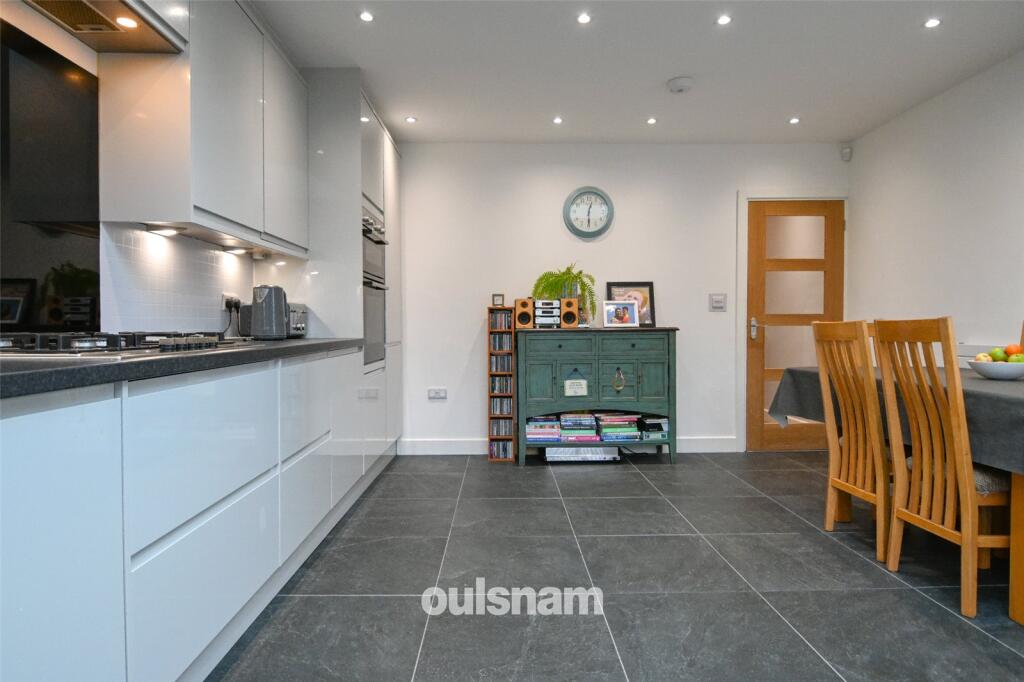 Additional property image - Wolverhampton Road, Oldbury, West Midlands, B68