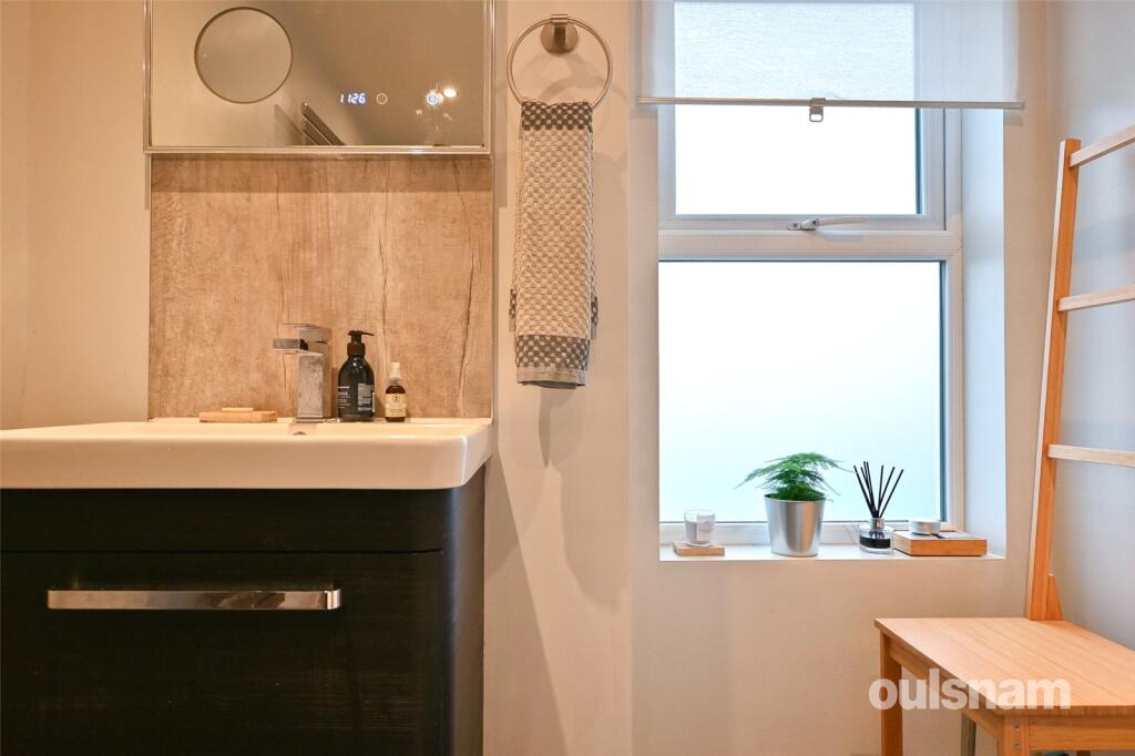 Additional property image - Bishopton Road, Bearwood, West Midlands, B67