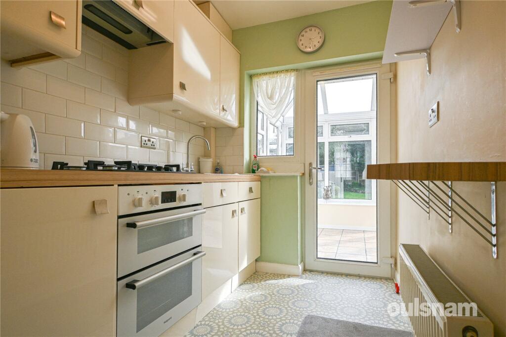 Additional property image - Sandfields Road, Oldbury, West Midlands, B68