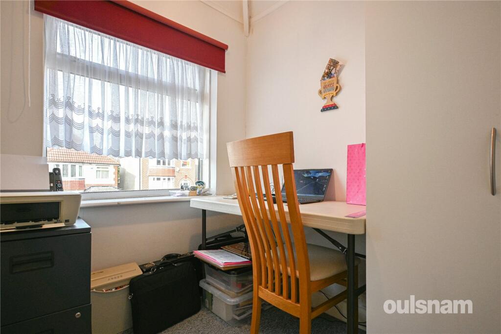 Additional property image - Sandfields Road, Oldbury, West Midlands, B68