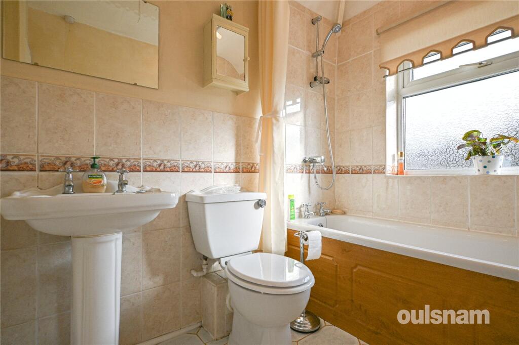 Additional property image - Sandfields Road, Oldbury, West Midlands, B68