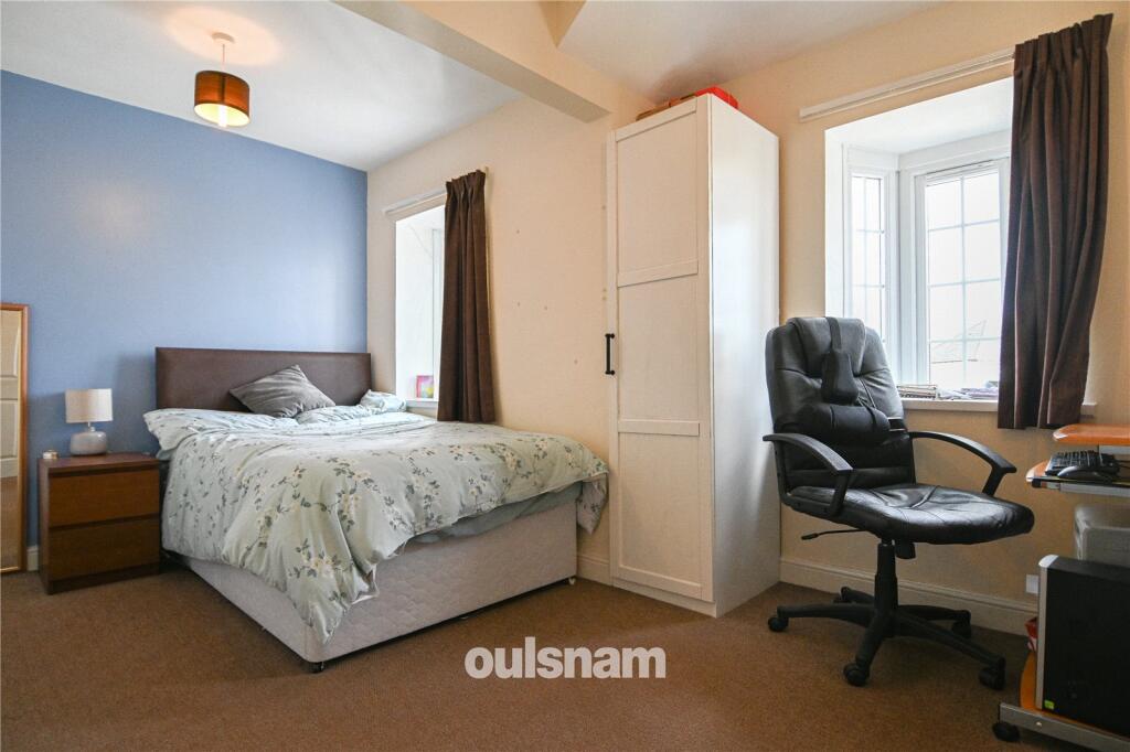Additional property image - Hawthorn Croft, Oldbury, West Midlands, B68